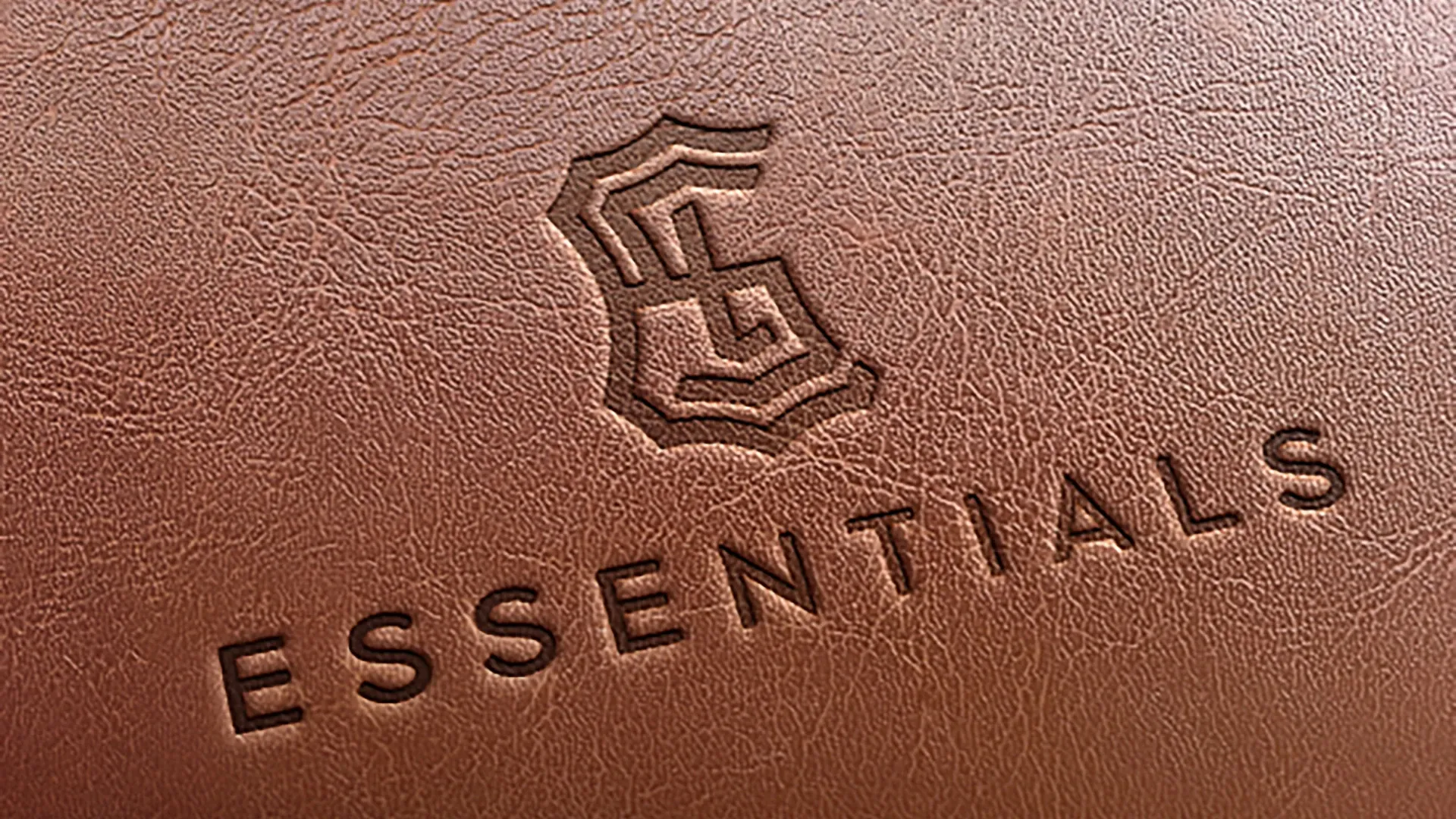 Essentials, Vizuelni identitet